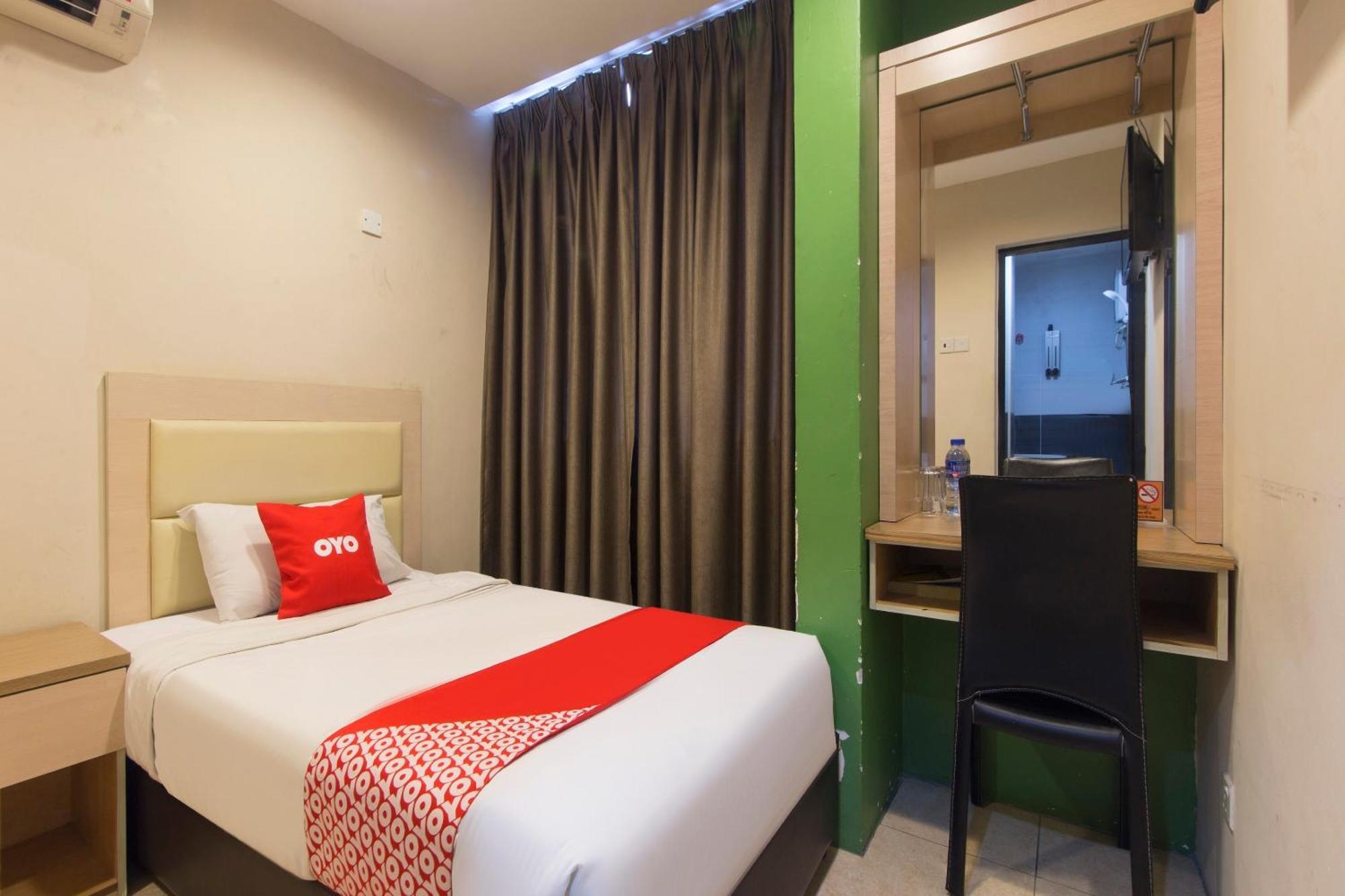 Hotel O Hotel 916 بانيا إليجا المظهر الخارجي الصورة