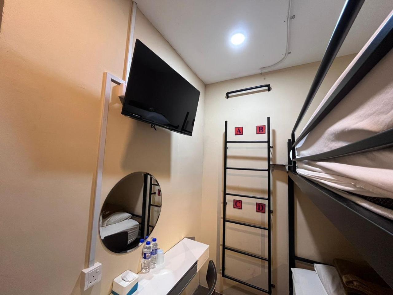 Hotel O Hotel 916 بانيا إليجا المظهر الخارجي الصورة